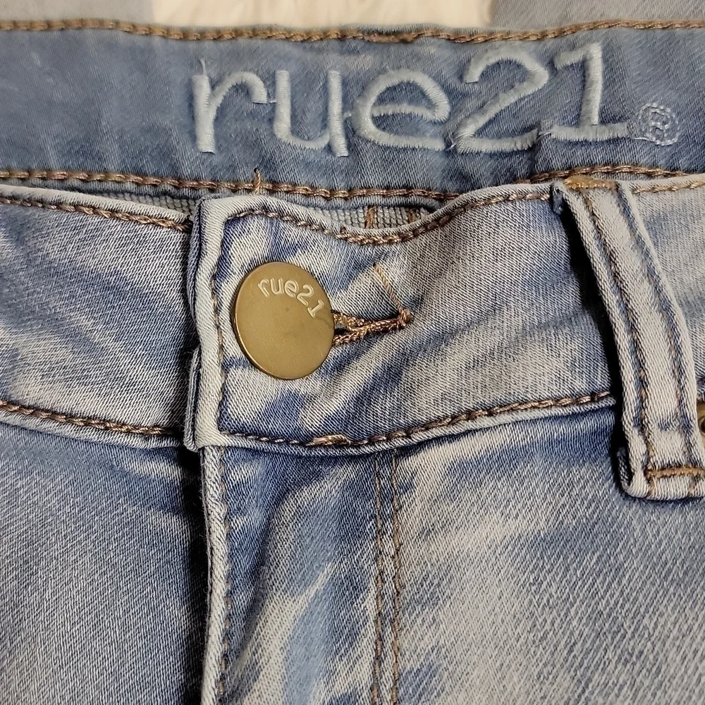 𝅺RUE 21 low rise jegging freedom flex denim jeans size 3/4 regular - Picture 3 of 11